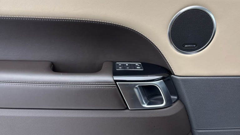 2020 Land Rover Range Rover Sport 3.0 SD V6 Autobiography Dynamic SUV 5dr Diesel Auto 4WD Euro 6 ...