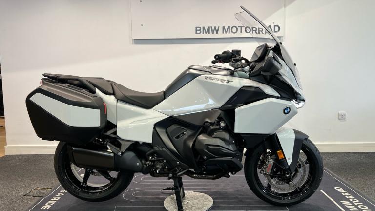 2025 BMW R1300 BMW R1300 RT LE ASA (25MY) TOURER Petrol Manual