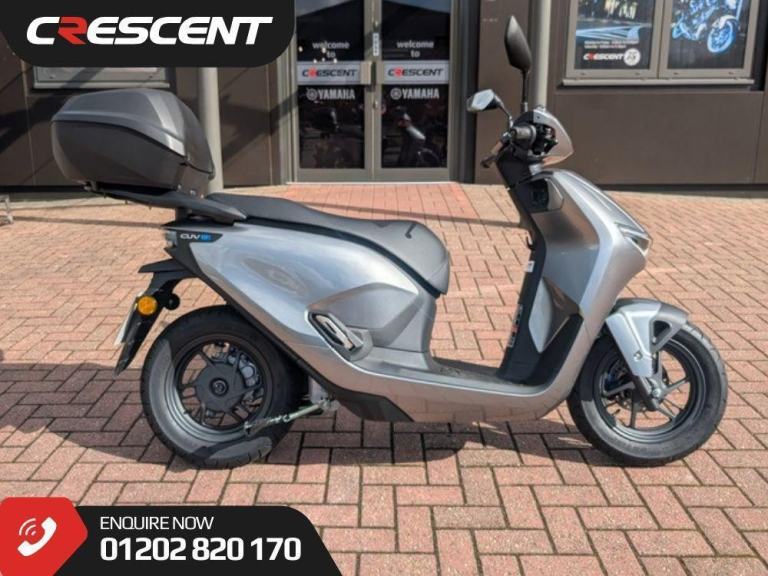 HONDA CUV-E - FULLY ELECTRIC CITY SCOOTER - 1 OWNER - 116 MILES