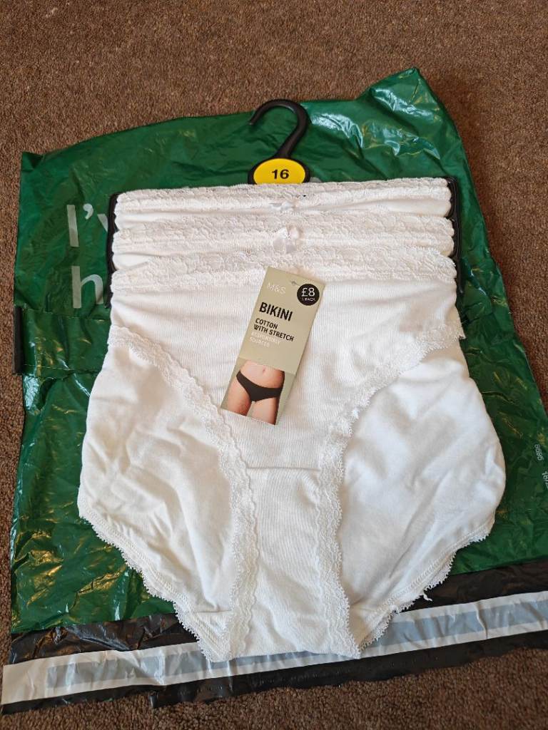 New M&S 3 pack of bikini white knickers. Size 16.