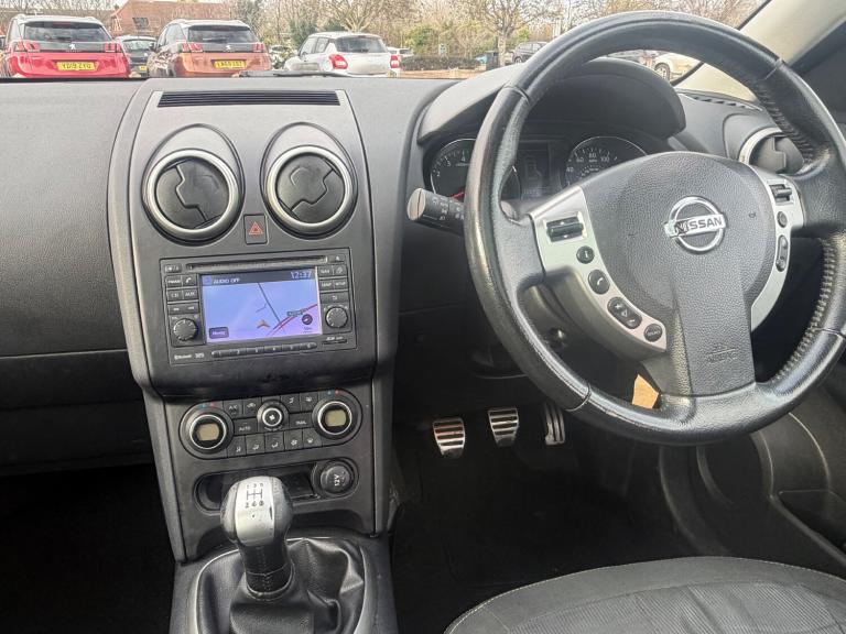 2010 Nissan Qashqai 1.6 n-tec SUV 5dr Petrol Manual 2WD Euro 4 (115 ps) Petrol