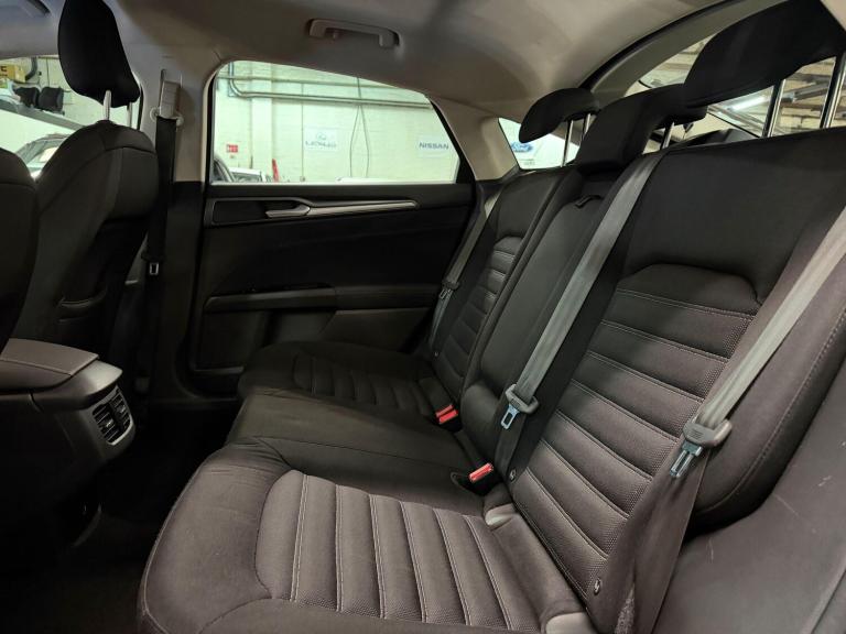 2017 Ford Mondeo 1.5 TDCi ECOnetic Zetec 5dr HATCHBACK DIESEL Manual