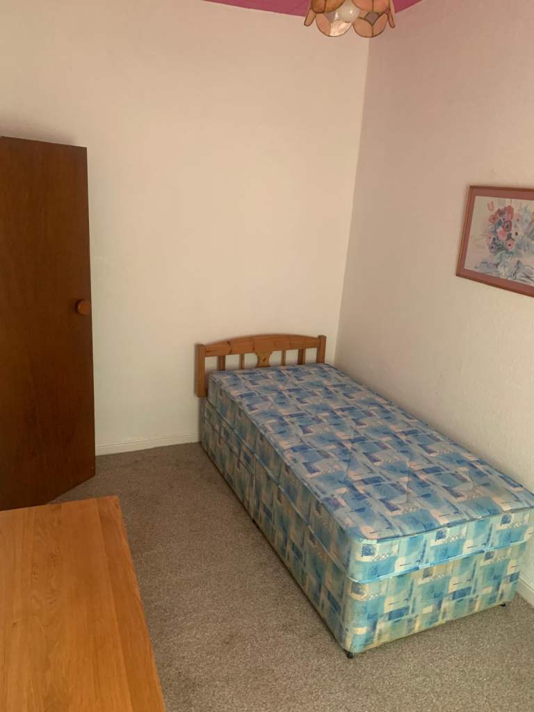 House to rent Bolton near Blackburn Road 