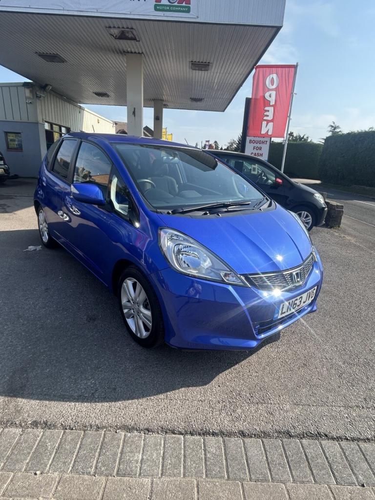 HONDA JAZZ 1.4 i-VTEC ES Plus 2013