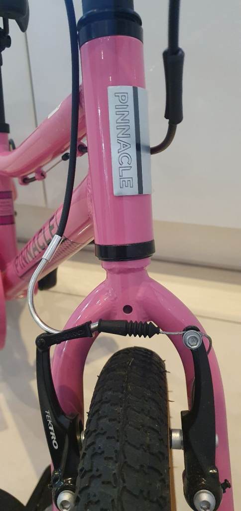 Pinnacle Koa 14" bike in excellent condition 