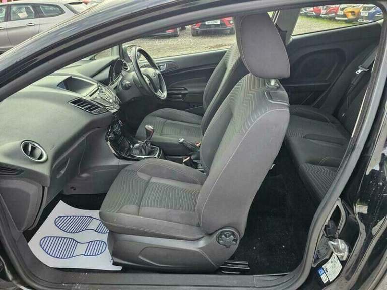 2015 Ford Fiesta 1.25 Zetec Euro 6 3dr HATCHBACK Petrol Manual