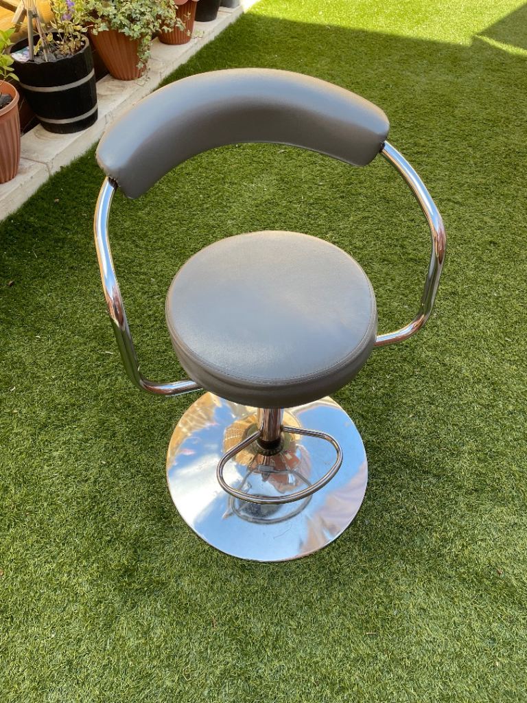 Bar Stool 