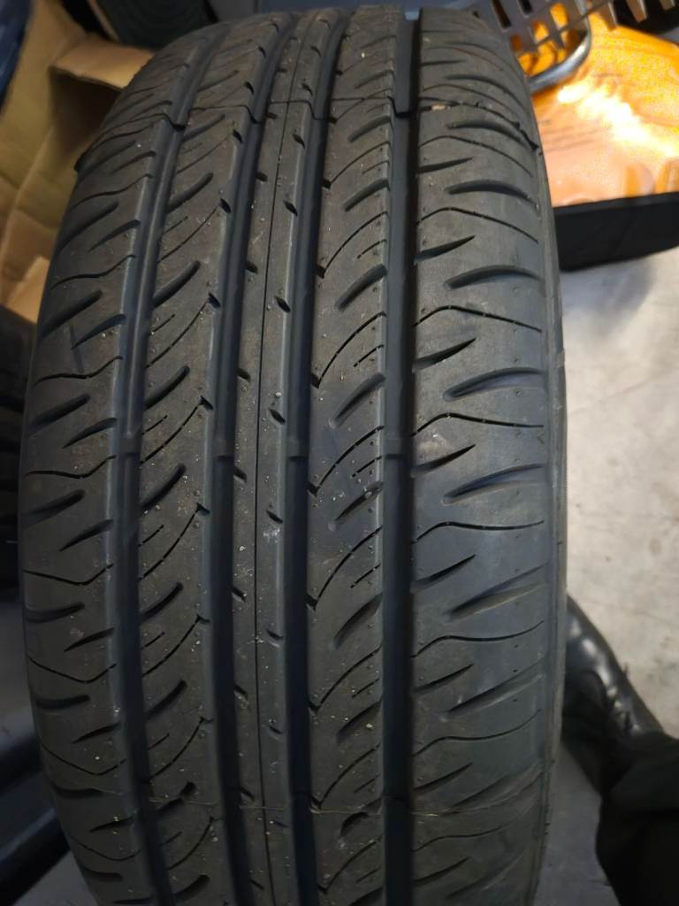 15" Alloy Wheel with BRAND NEW 205/60 R15 Tyre