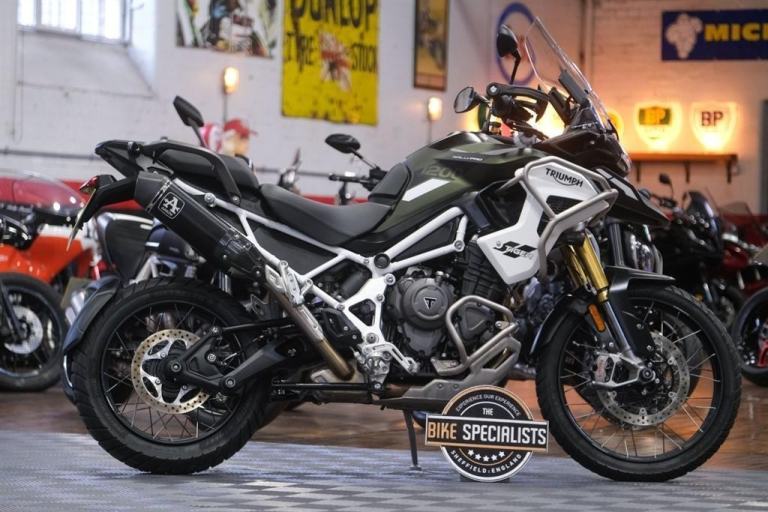 Triumph Tiger 1200 Rally Pro Adventure - Arrow End Can