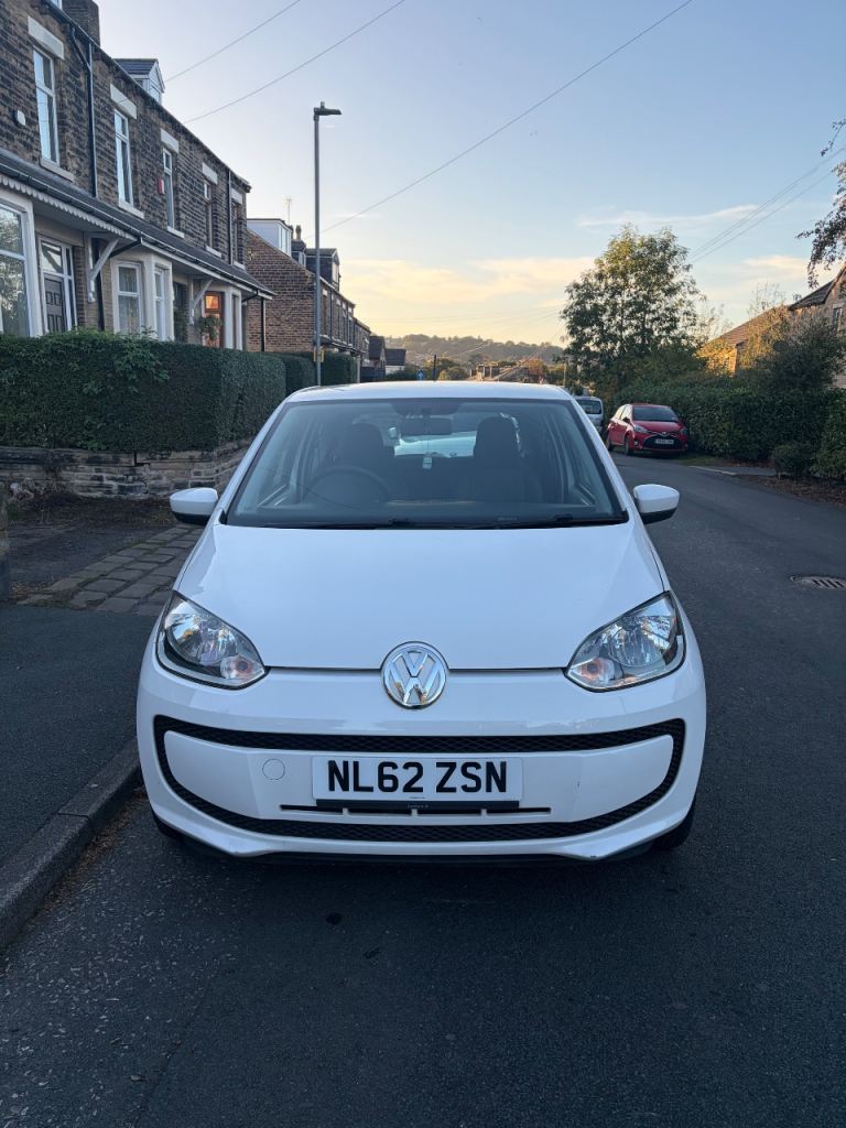 Volkswagen, UP, Hatchback, 2012, Manual, 999 (cc), 3 doors
