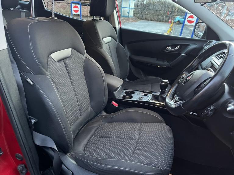 2016 Renault Kadjar 1.5 dCi Dynamique Nav 5dr HATCHBACK Diesel Manual