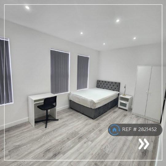 1 bedroom in Woodsley Road, Leeds, LS3 (#2821452)