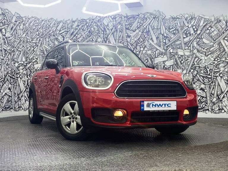 2017 MINI Countryman 1.5 Cooper SUV 5dr Petrol Manual Euro 6 (s/s) (136 ps) HATCHBACK Petrol Manual