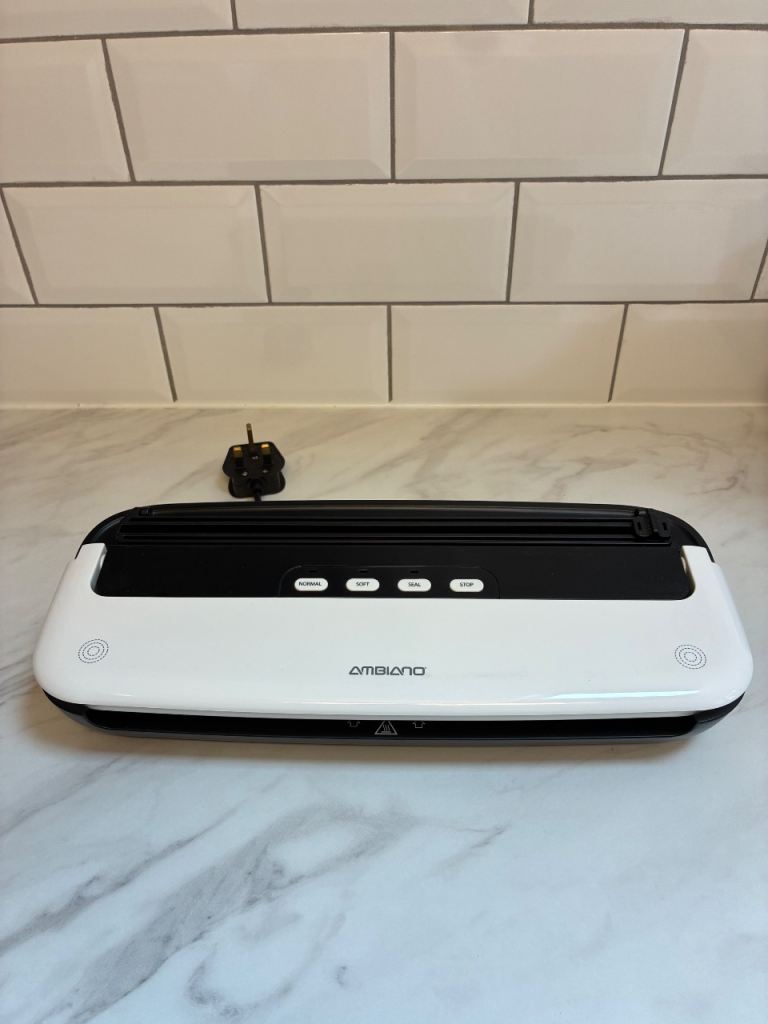Ambiano Vacuum Sealer Machine with Sealing Rolls