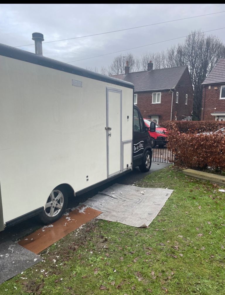 Food van catering van truck trailer burger pizza