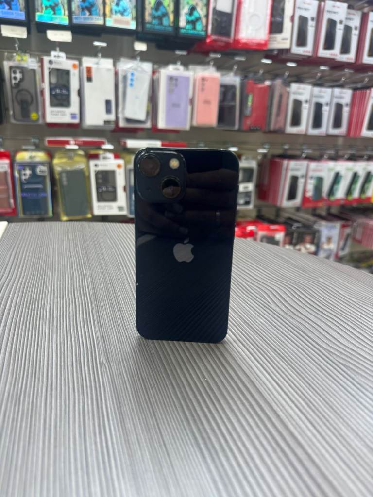 Apple iPhone 13 Mini 128GB Unlocked in Excellent Condition