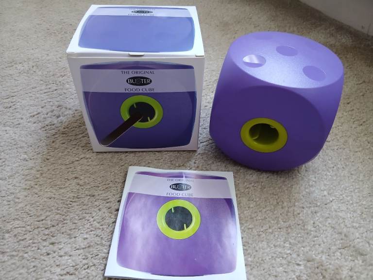 Large Buster Food Cube for Dogs