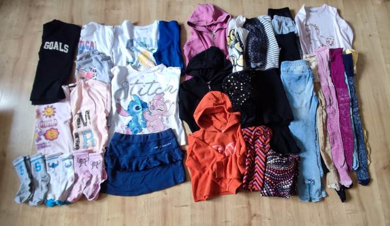 Bundle od clothes for 7-8 years old girl 