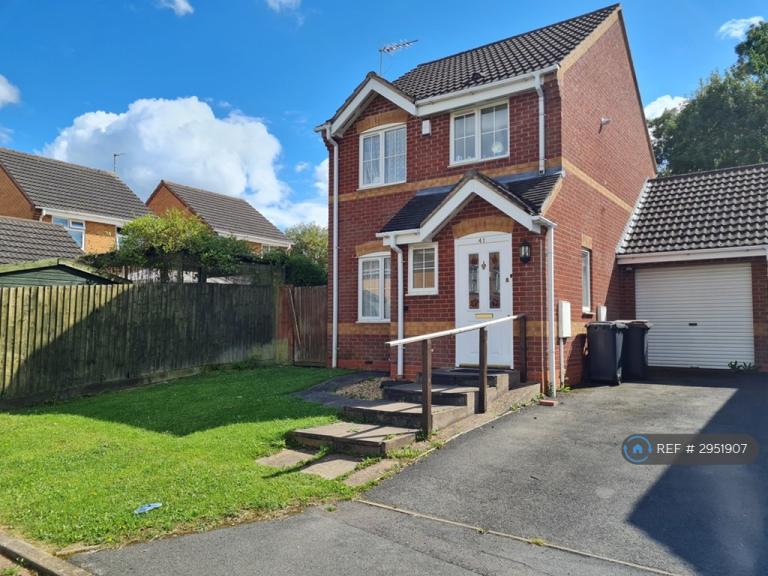 3 bedroom house in Kings Meadow, Nuneaton, CV10 (3 bed) (#2951907)