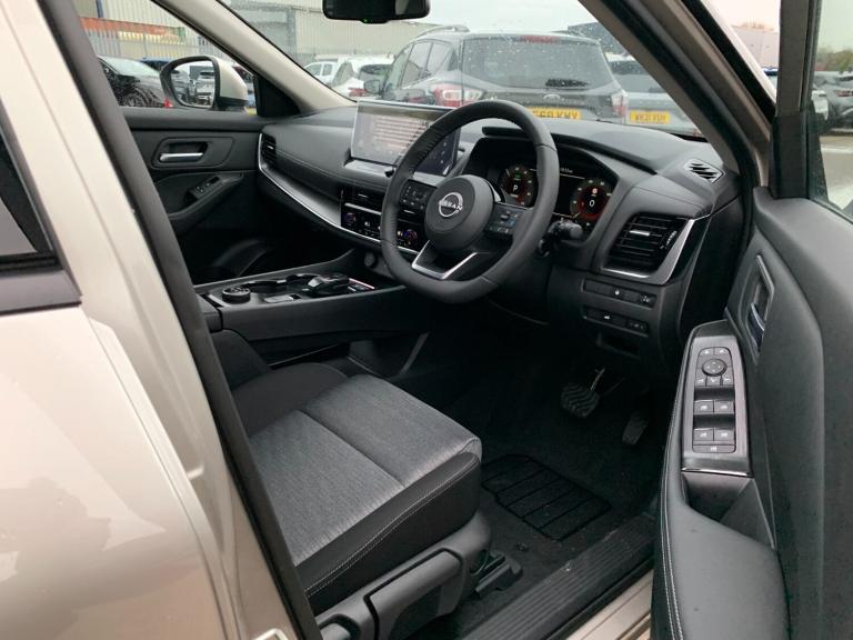 2025 Nissan X-Trail 1.5 E-Power E-4orce 213 N-Connecta 5dr Auto HATCHBACK PETROL/ELECTRIC Automatic