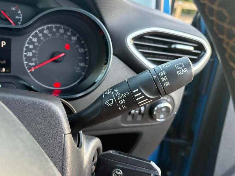 2020 Vauxhall Crossland X 1.2 Turbo Elite Nav SUV 5dr Petrol Auto Euro 6 (s/s) (130 ps) HATCHBACK...