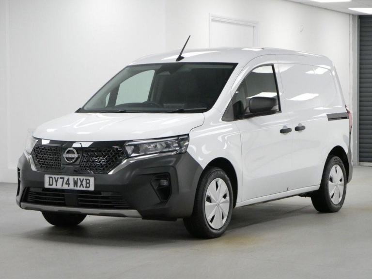 74 NISSAN TOWNSTAR 90 KWH 45 KWH L1 ACENTA AUTO ELECTRIC 6 DOOR