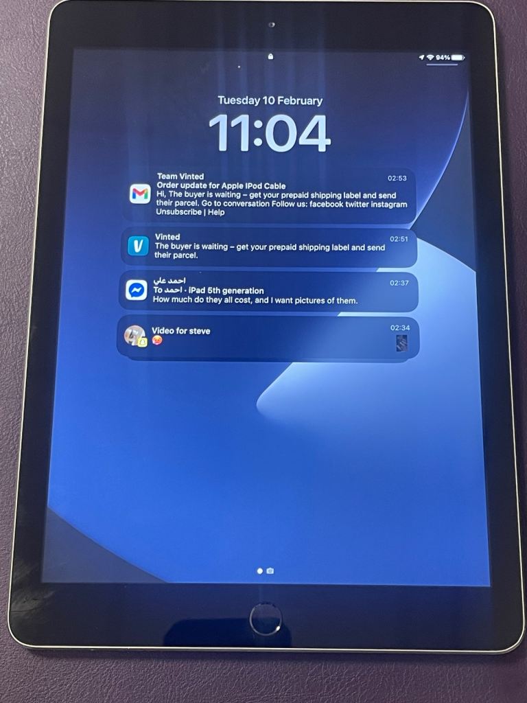 iPad 5Th Gen 9.7” Case Pen