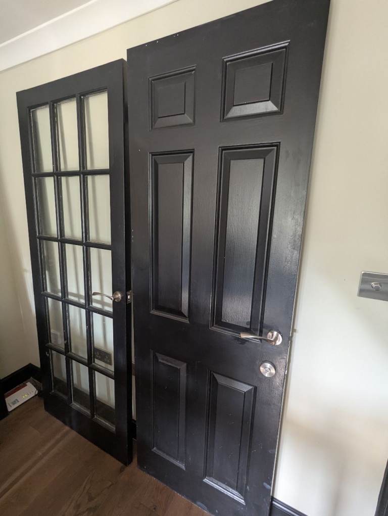 4 x internal doors for sale, handles and hinges included, £50 each 