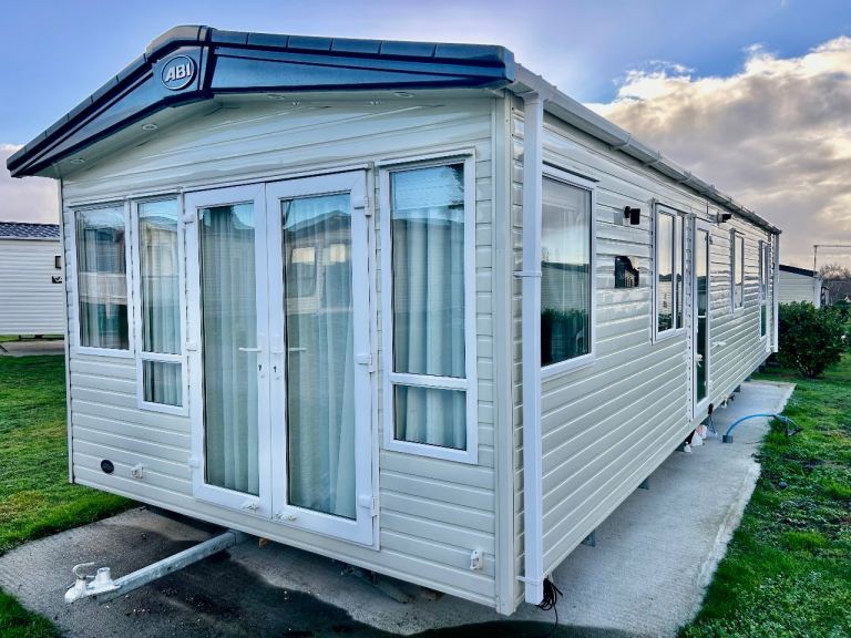 Residential Mobile Home for sale - 11.5 Month Season