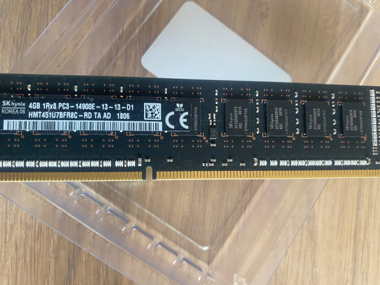 Apple Original  4 by 4GB PC3 RAM