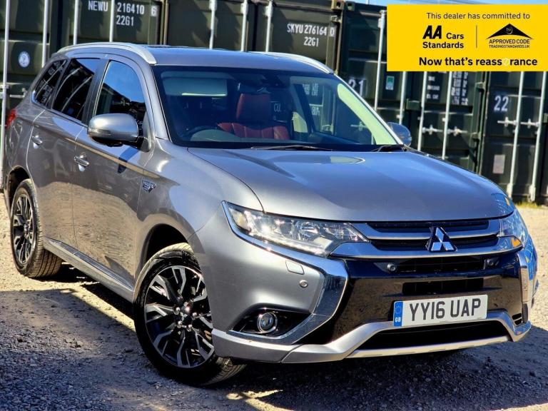 2016 Mitsubishi Outlander 2.0h 12kWh GX5hs SUV 5dr Petrol Plug-in Hybrid CVT 4WD Euro 6 (s/s) (20...