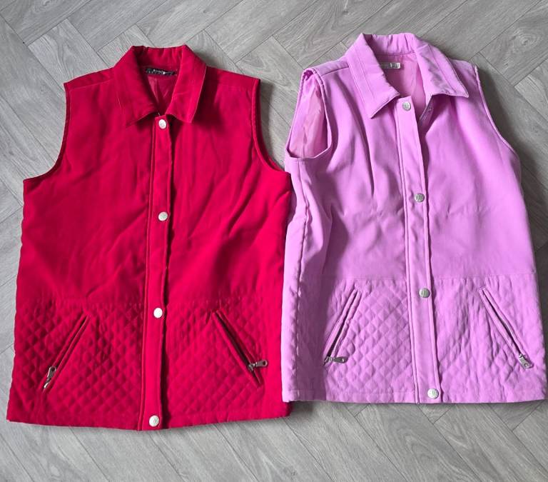 X4 women's quilted gilets