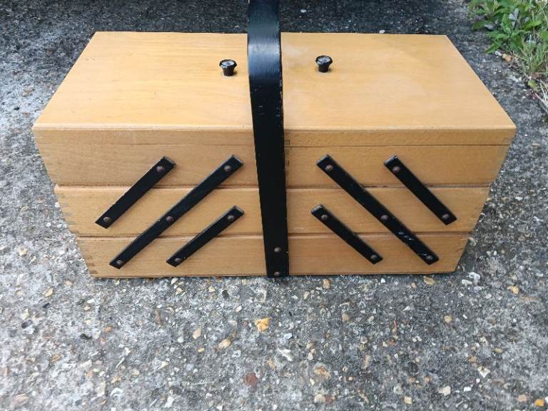 Vintage sewing box 