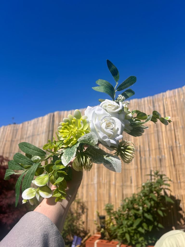Wedding cake flowers 