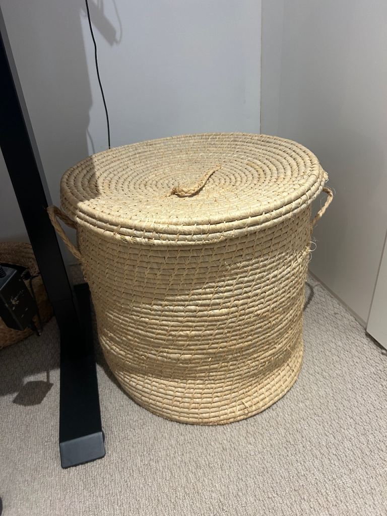 Woven Laundry Basket with Lid – Good Condition