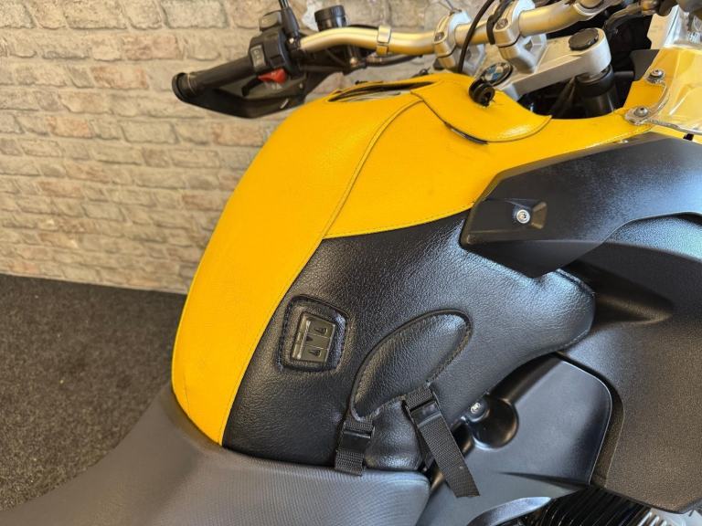 2010 BMW R1200 GSA GS Adventure - lovely touring adventure bike 