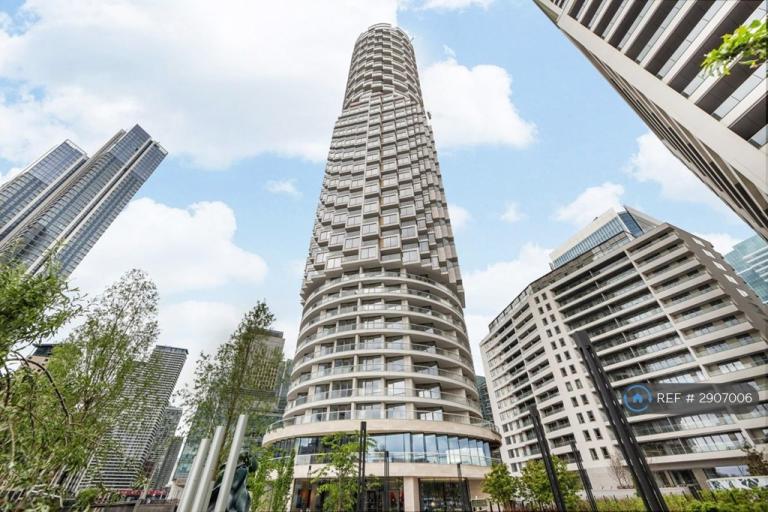 Studio flat in One Park Drive Canary Wharf, London, E14 (#2907006)