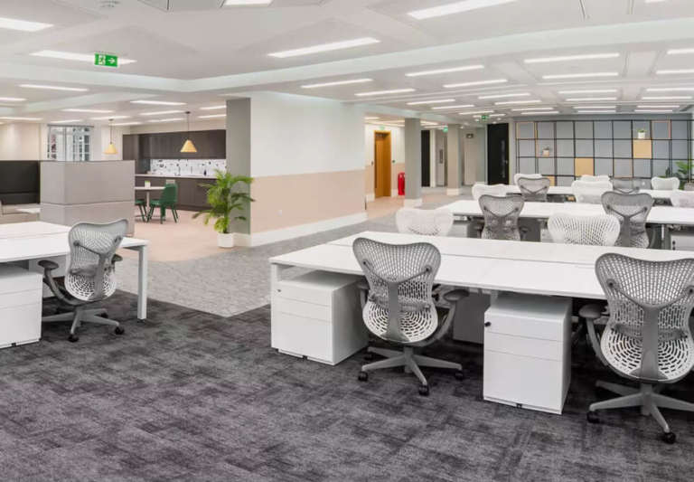 7 to 136 Person Private Office Suites to rent in *Aldgate*, City of London E1