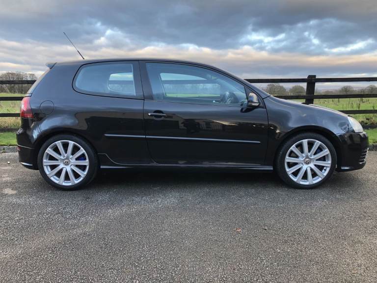 Volkswagon golf mk5 3 door 2.0 tdi breaking for spares