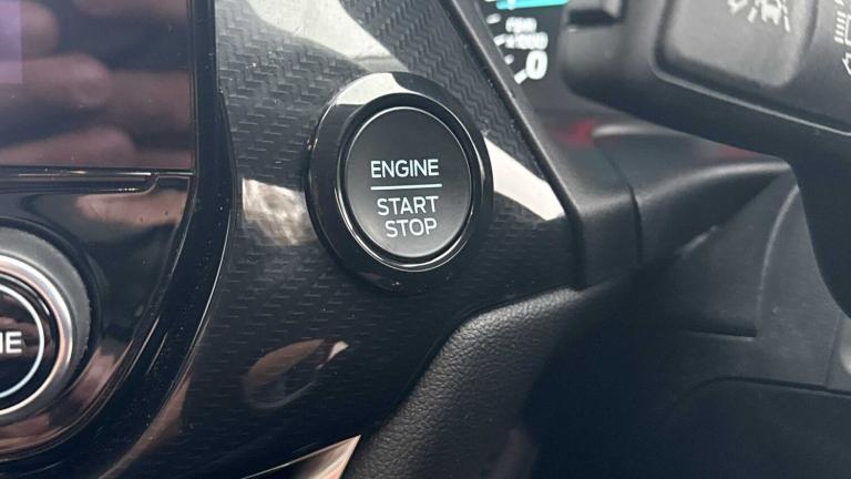 2022 Ford Puma 1.0 EcoBoost Hybrid mHEV Titanium 5dr Hatchback Petrol Manual