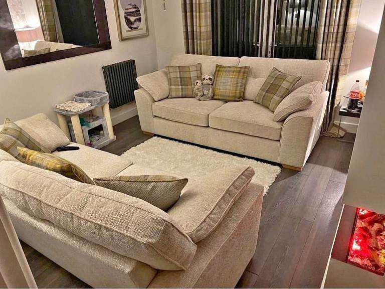 3+2x seater high back sofa set