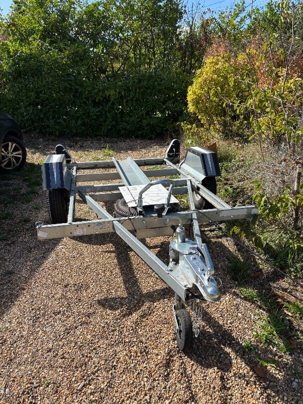 Indespension motorbike trailer 