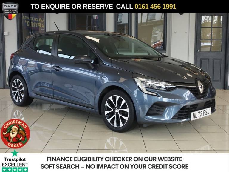 image for 2022 Renault Clio 1.0 TCe Iconic Edition Hatchback 5dr Petrol Manual Euro 6 (s/s) (90 ps) Hatchba...