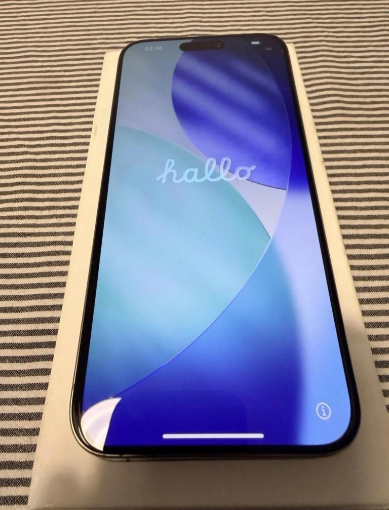 iPhone 15 Pro Max 256GB Black Excellent condition 