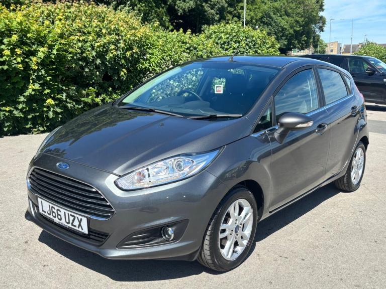 2016 Ford Fiesta 1.0T EcoBoost Zetec Powershift Euro 6 5dr HATCHBACK Petrol Automatic