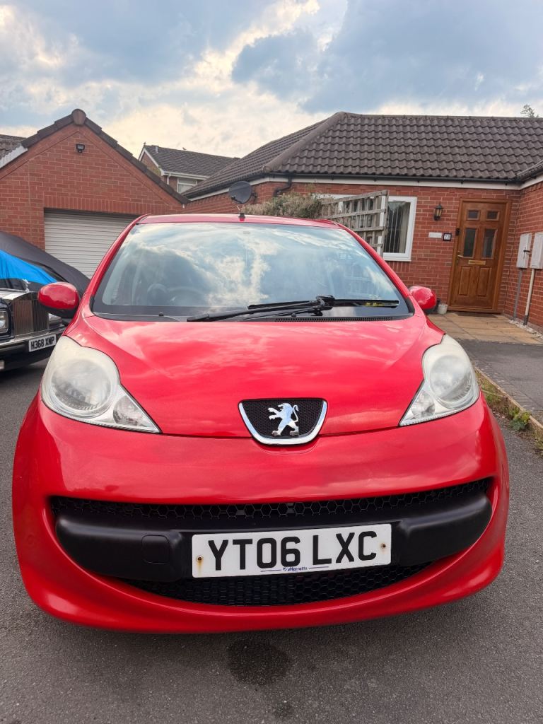 Peugeot, 107, Hatchback, 2006, Semi-Auto, 998 (cc), 5 doors