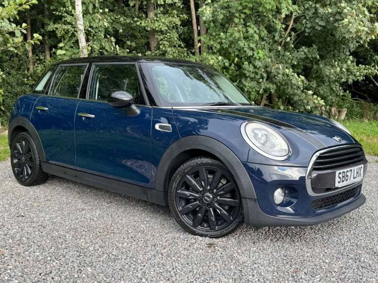 2017 MINI Hatch 1.5 Cooper Auto 5dr Hatchback Petrol Automatic