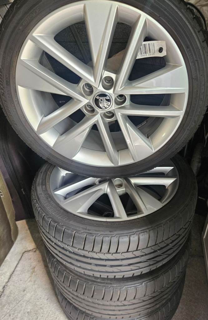 Genuine Skoda Alloy Wheels 