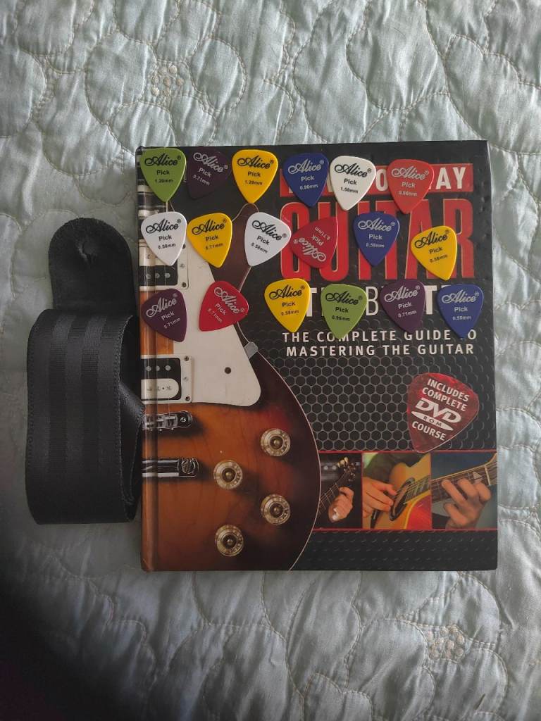 Guitar Accessories, 18 x Plectrums, Quality Strap, Hardback Book with Dvd