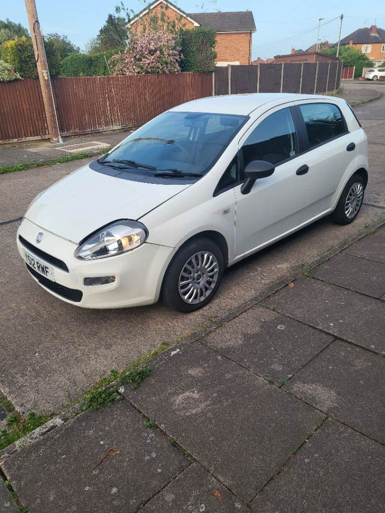 Fiat, PUNTO, Hatchback, 2012, Manual, 1242 (cc), 5 doors